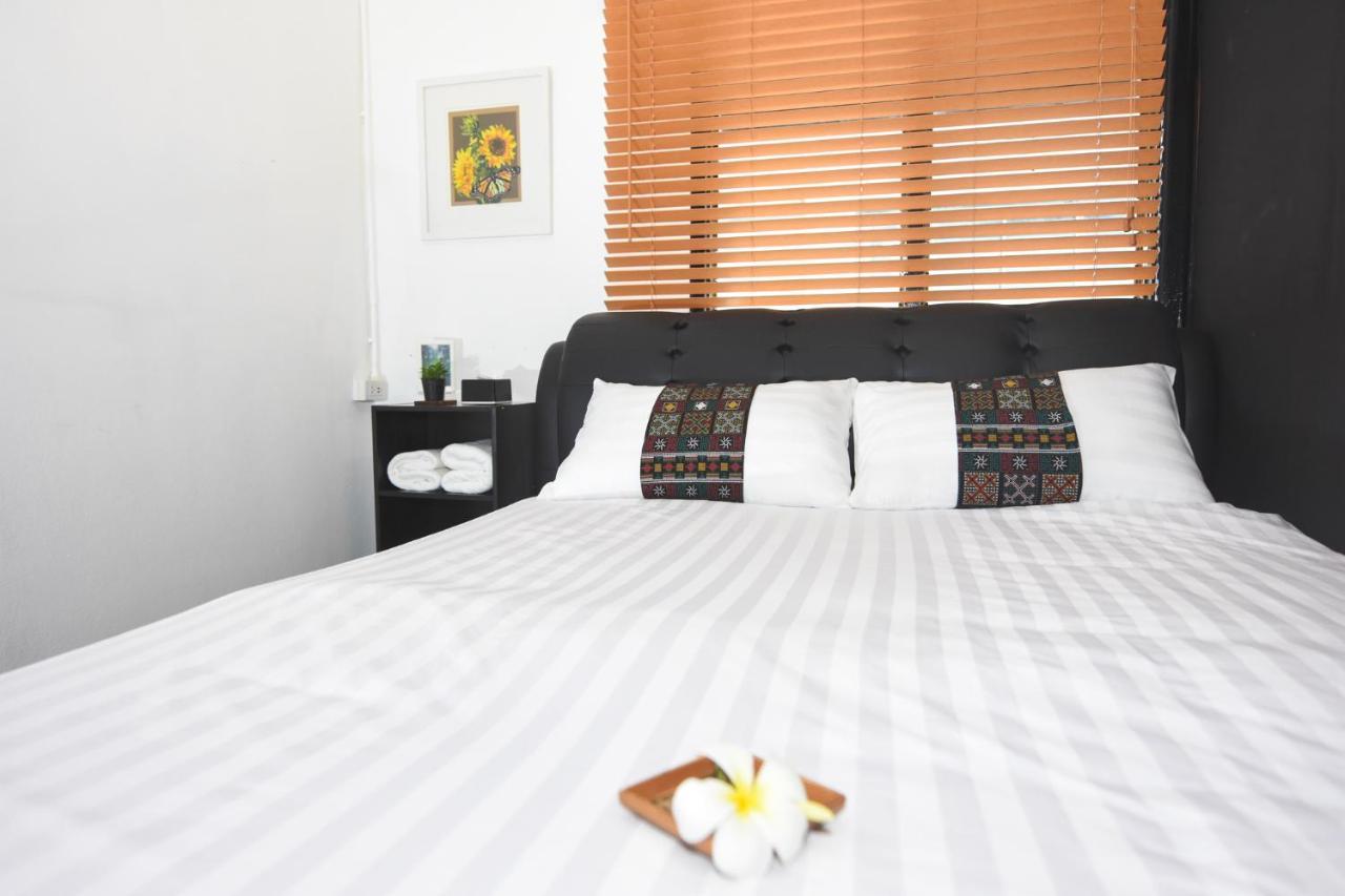 Kayan Hostel Τσιάνγκ Μάι Εξωτερικό φωτογραφία