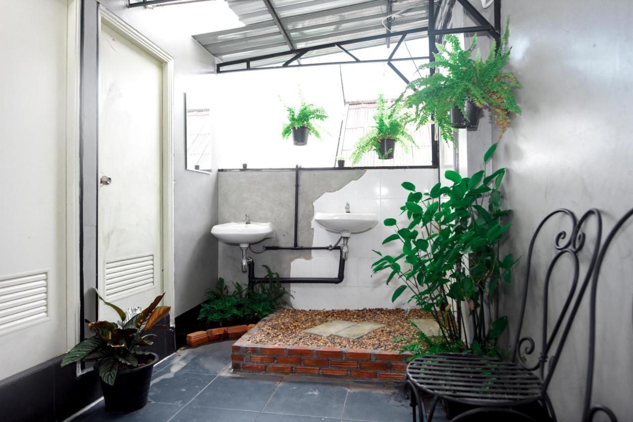 Kayan Hostel Τσιάνγκ Μάι Εξωτερικό φωτογραφία