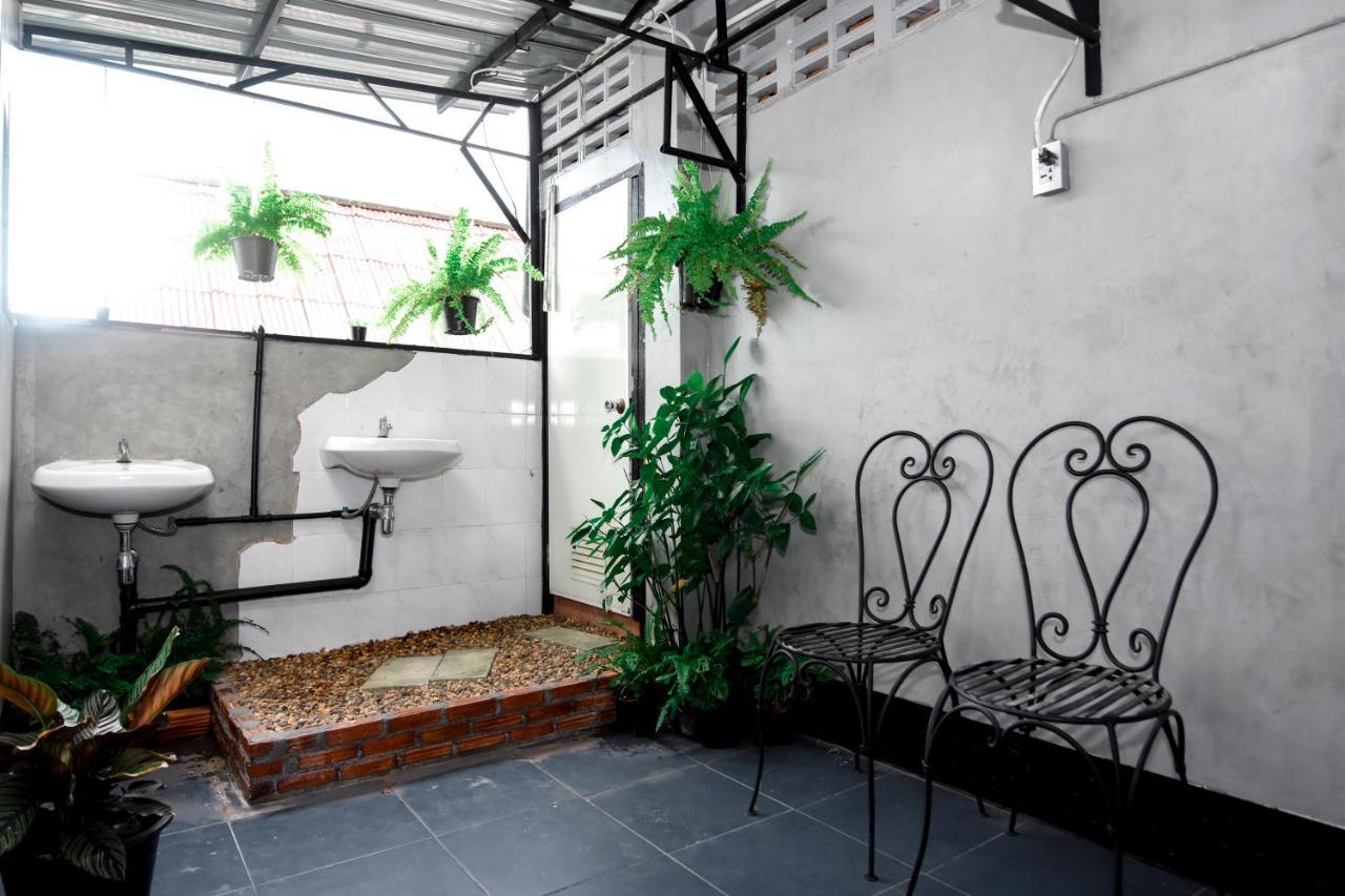 Kayan Hostel Τσιάνγκ Μάι Εξωτερικό φωτογραφία