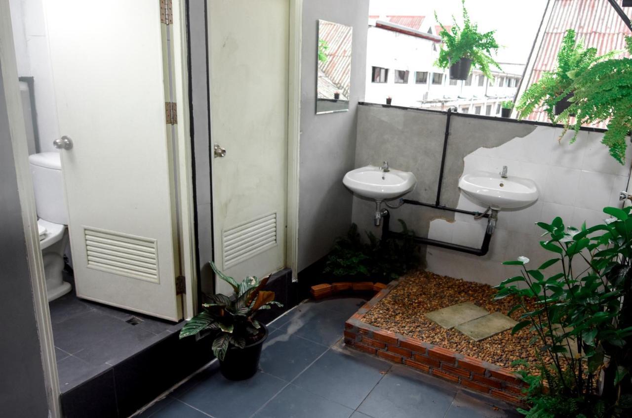 Kayan Hostel Τσιάνγκ Μάι Εξωτερικό φωτογραφία
